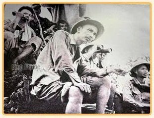Trực tiếp quan sát và chỉ đạo trận đánh Đông Khê, mở màn Chiến dịch Biên giới 1950