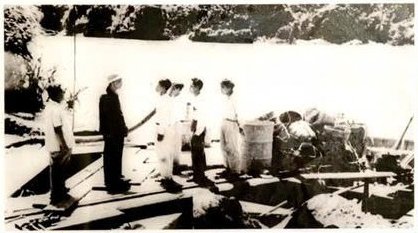Thăm công trường thi công cầu Làng Giàng, ngày 23/9/1958